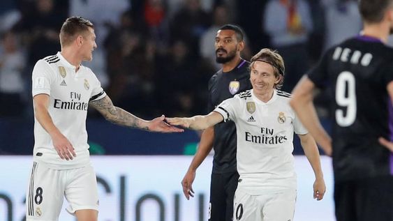 Tras los positivos de Luka Modric y Marcelo, Real Madrid supsendió el entrenamiento de este jueves y se esperan nuevos casos en las próximas horas.