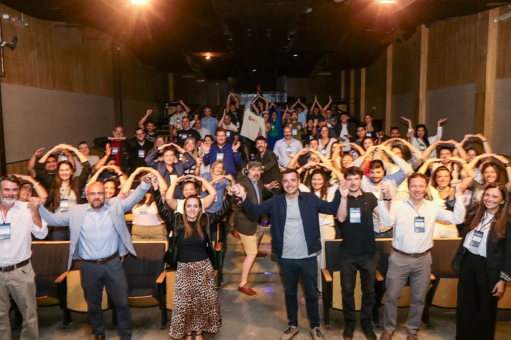 Una jornada a puro impulso emprendedor: ideas en movimiento, datos para decidir mejor, historias que inspiran y nuevos vínculos para hacer crecer proyectos.