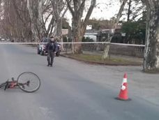 Según fuentes policiales, el menor conducía una Toyota Hilux acompañado de un anciano de 71 años. La Justicia lo imputó por homicidio culposo.