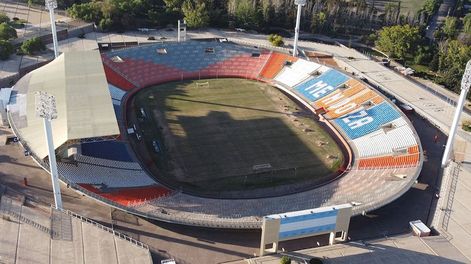 El estadio Malvinas Argentinas cumple hoy 45 años: un patrimonio arquitectónico, deportivo, cultural y social de la provincia. Foto: Marcelo Rolland / Los Andes