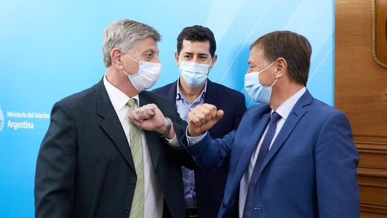 Zioliotto, De Pedro y Suárez, en junio del año pasado. Esta vez participarán de la reunión el ministro Ibáñez y el secretario de Ambiente de la provincia.