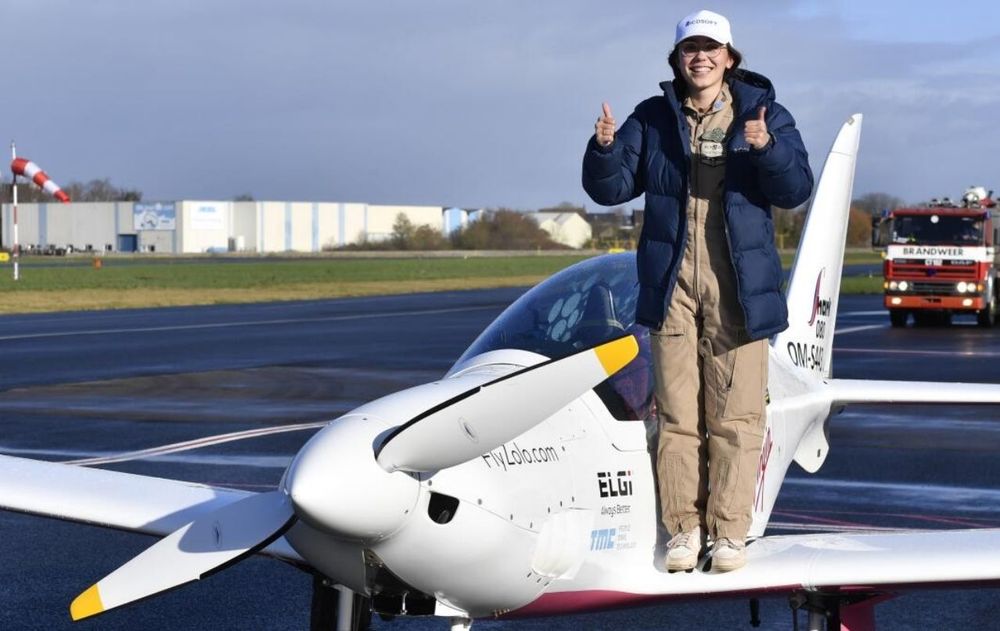 A los 19 años, la mujer piloto consiguió completar una aventura que combinó aviación, planificación y resistencia ante condiciones muy diferentes.