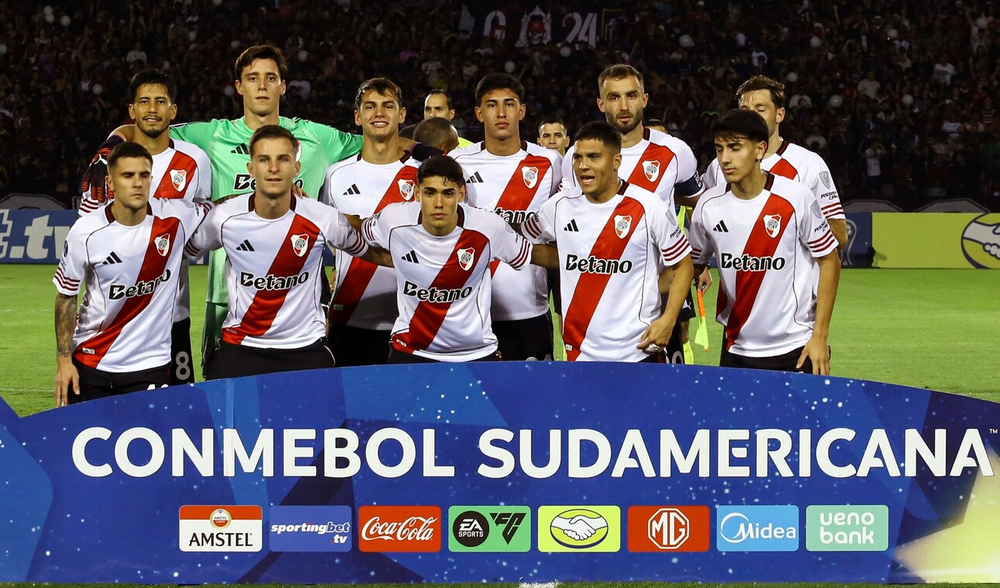 Por la cuarta fecha de la Copa Sudamericana, River visita a Carabobo de Venezuela. Por la cuarta fecha de la Copa Sudamericana, River visita a Carabobo de Venezuela.