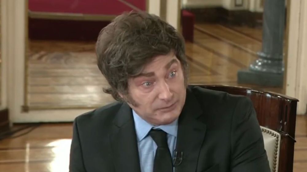 Milei acusó a Macri y Cristina de un pacto para perjudicarlo por el rechazo a la Ley de Ficha Limpia.