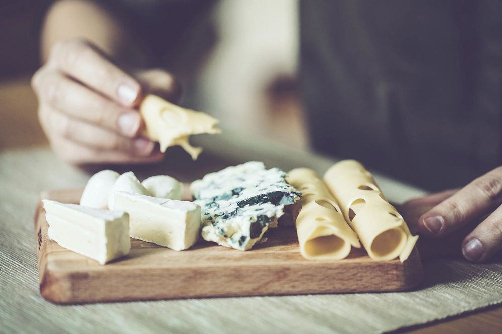 Consumo de queso: alerta por brote de listeriosis en Argentina&nbsp;