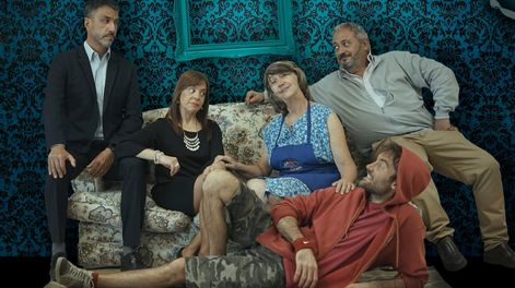 Los Andes | El loco de la camisa es una de las propuestas de humor, drama, homenaje y streaming. Un fin de semana a puro arte para disfrutar de talentos mendocinos.