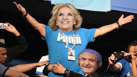 Mirtha Legrand es tendencia tras la muerte de Carlitos Balá