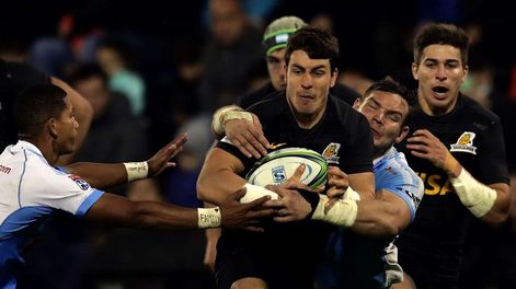 Jaguares goleó a Bulls y es el único escolta