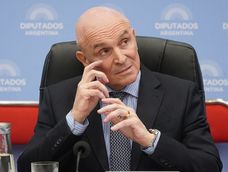 José Luis Espert dio un paso al costado como candidato a diputado nacional.