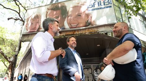 Ulpiano Suarez recorrió las obras de remodelación del ex local de Balbi