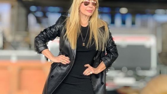 La foto provocadora de Graciela Alfano con la que demuestra que aún tiene las mejores piernas