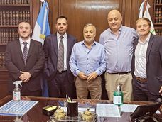 Lucas Clark (izquierda) encabeza la Fundación Deliberar en Buenos Aires, fue asesor legislativo de Alfredo Cornejo en el Congreso.&nbsp;