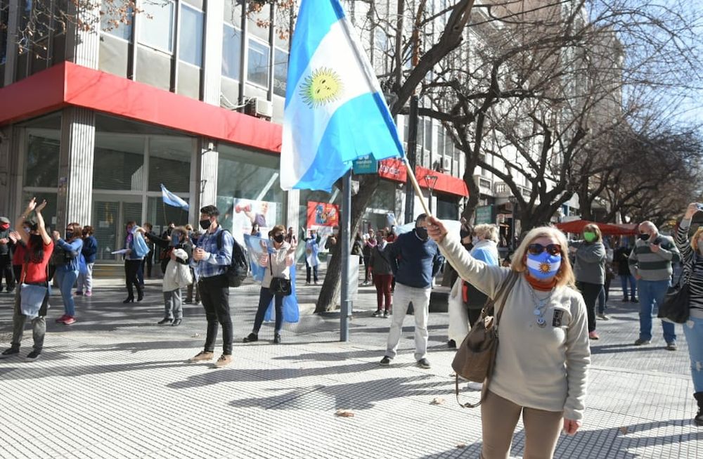 Análisis del #17A en Mendoza: la calle de los hartos
