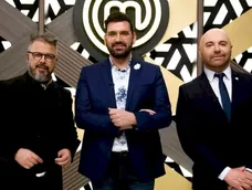 El fuerte cruce con un jurado que generó la tercera renuncia en MasterChef Celebrity.
