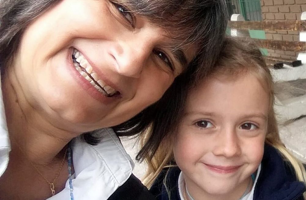 Una maestra de música que está por jubilarse busca dejar su legado contra la contaminación acústica
