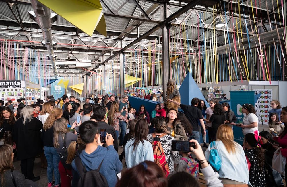 Miles de vecinos y turistas coparon la Ciudad en vacaciones de invierno