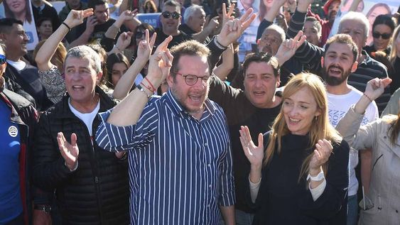 Cierre de campaña de la elecciones PASO de Omar Parisi como  precandidato a Gobernador y Lucas Ilardo precandidato a Vicegobernador de Mendoza, el acto se realizó en Las HerasFoto: José Gutierrez / Los Andes