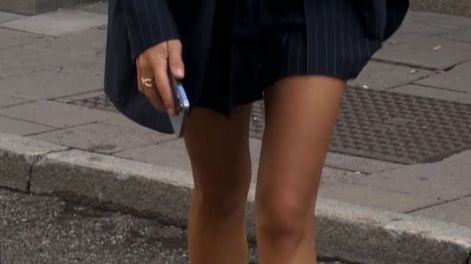 Los Andes | Navy blue: el tono de azul que se avecina poco a poco para este otoño.