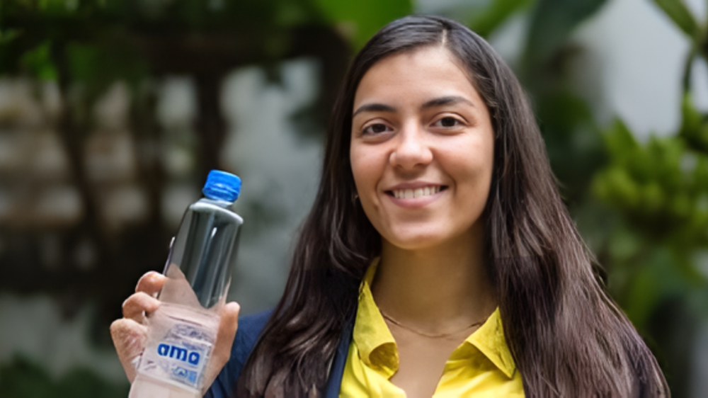 Anna-Luisa Beserra, la joven de 15 años que logró purificar el agua a través del sol.&nbsp;