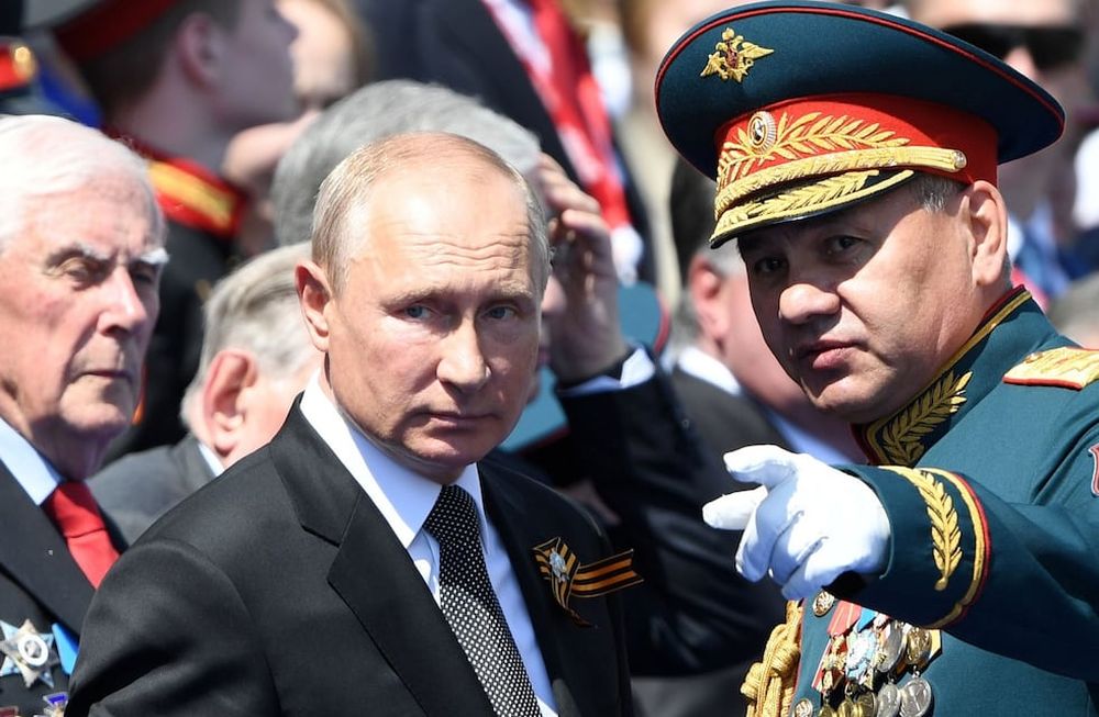 El presidente de Rusia, Vladimir Putin, y el ministro de Defensa de Rusia, Serguéi Shoigú.