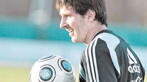 Un día como hoy de 2009. Expectativa con Lionel Messi