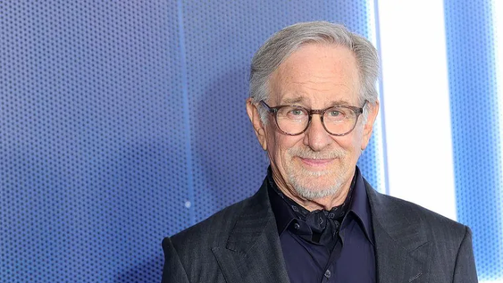 Netflix sumó a su plataforma la serie española que hizo llorar a Steven Spielberg.