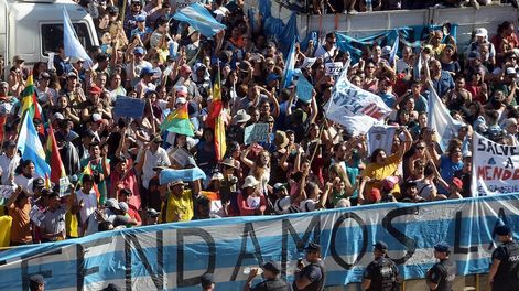 Suárez y los indignados reflexiones mendocinas - Por Néstor Sampirisi