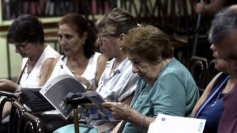 Las personas que se jubilen sin llegar a los aportes requeridos, cobrarán el 80% de la jubilación mínima.