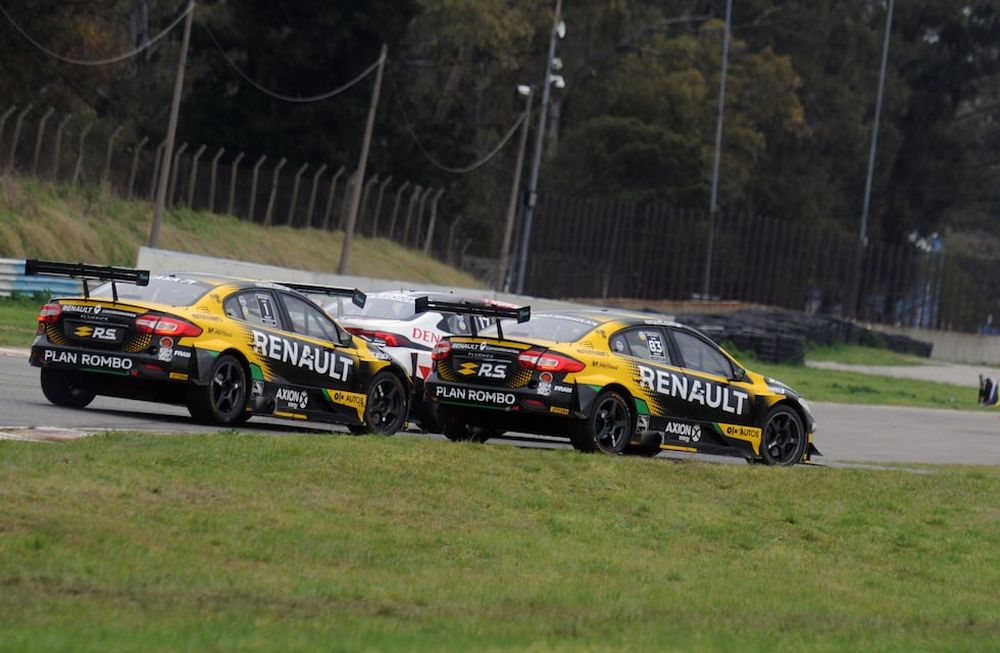 El Súper TC2000 realizó su segunda final del año este domingo en Buenos Aires y entregó un gran espectáculo. Mirá las mejores imágenes.