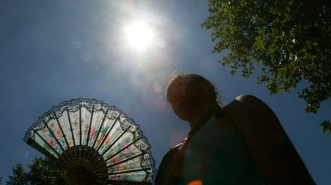 Las altas temperaturas protagonizarán el resto de la semana en Mendoza. / Los Andes