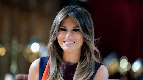 Terror en el avión de Melania Trump: se llenó de humo y aterrizó de emergencia