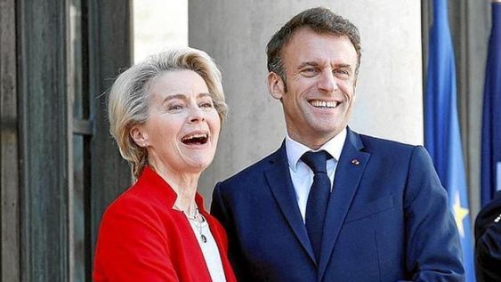 Ursula Von der Leyen y Emmanuel Macron, presidente de la Comisión Europea y presidente de Francia respectivamente, en una imagen de archivo.