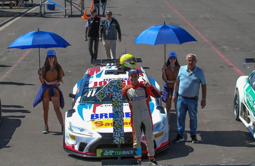 El oriundo de Pinamar se quedó con la pole.