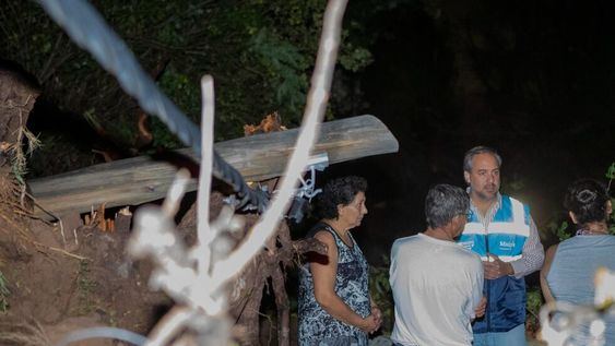 Stevanato supervisa las tareas de asistencia a las familias damnificadas por las tormentas