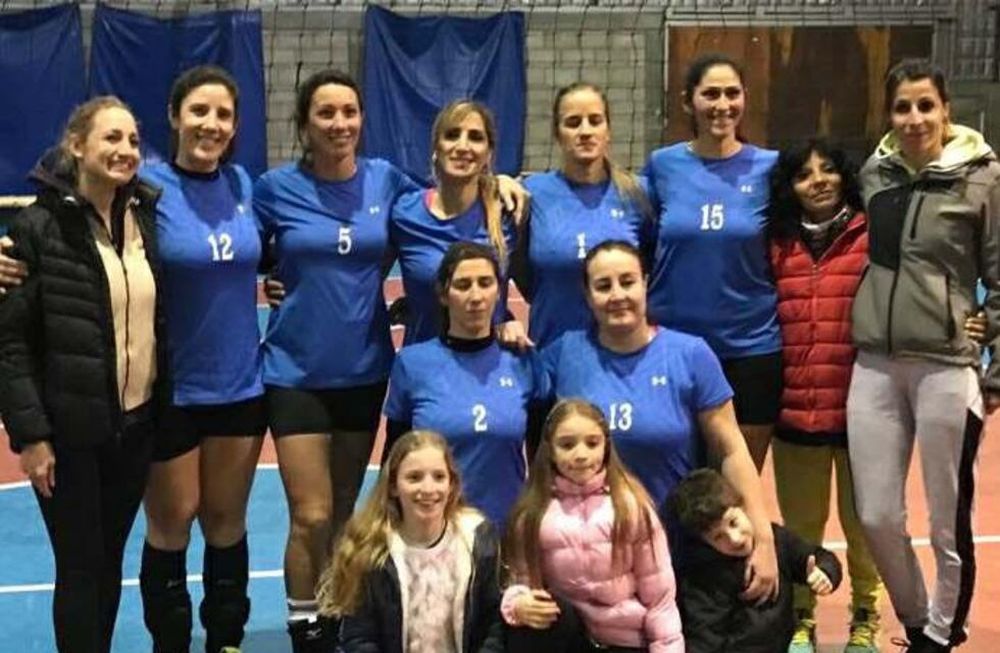 Las Lobas otra vez campeonas