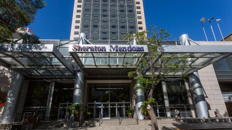 Sheraton Mendoza Hotel recibe la placa de certificación Oro de la Ecoetiqueta Hoteles más Verdes