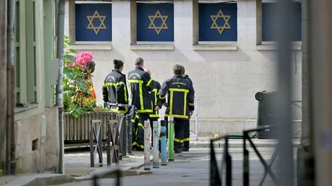 Los Andes | Un hombre fue abatido por la policia francesa mientras intentaba incendiar una sinagoga en la ciudad francesa de Rouen este viernes 17 de mayo.