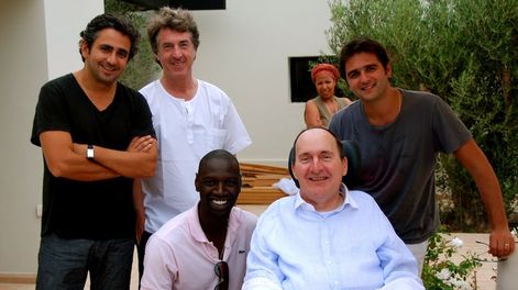 Los directores de Amigos intocables confirmaron la muerte de Philippe Pozzo di Borgo, el hombre en quien se inspiraron para hacer el film.