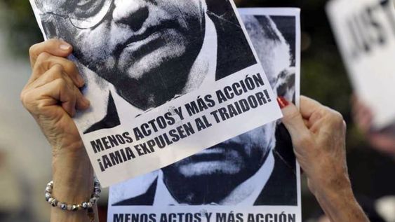 Los protocolos de las sabios de Cristina
