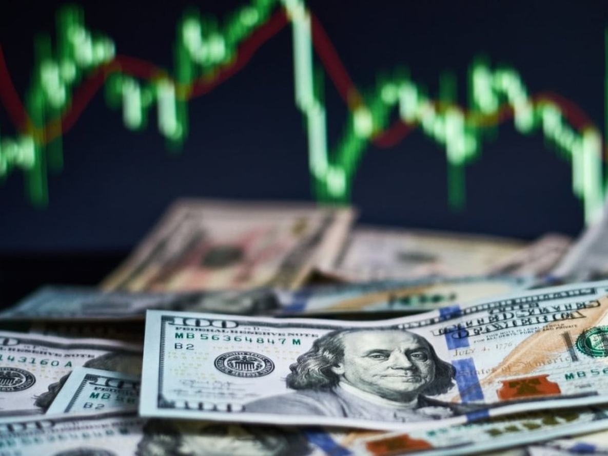 Las proyecciones del BCRA anticipan una inflación anual menor al 30% y dólar a $1.652 a fin de año