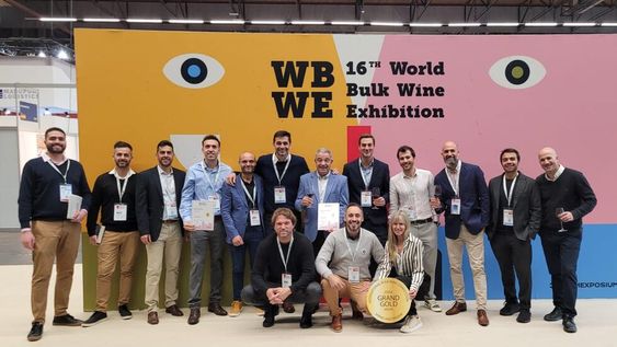 Premios para el vino a granel de Argentina en la WBWE: un Bonarda ganó el Gran Oro
