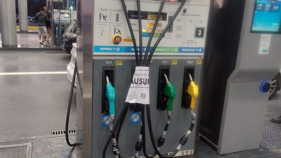 Así luce hoy la YPF de Uspallata clausurada