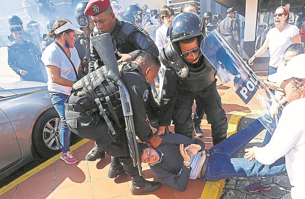 Nicaragua: Ortega, más aislado tras seis meses de protesta