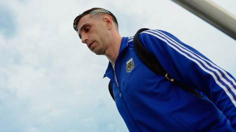 Dibu Martínez confesó que lloro de pensar lo conseguido con la Selección Argentina
