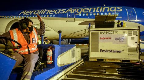 Dos vuelos de Aerolíneas Argentinas traerán dos millones de dosis desde China (Sinopharm) (Archivo Presidencia)