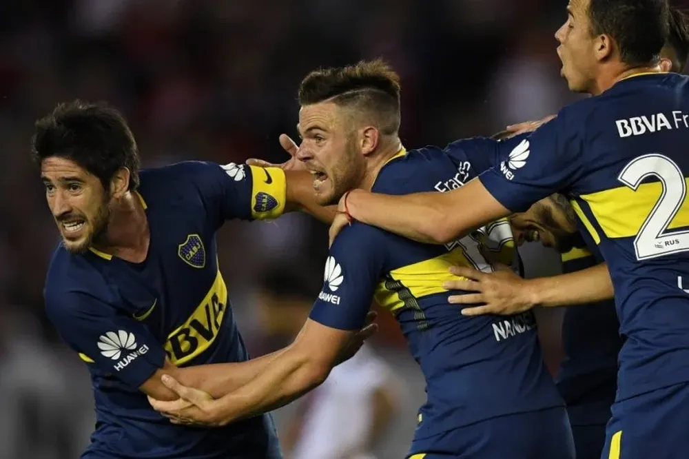 Nahitan Nandez, recordado por muchos hinchas Xeneizes que además pidieron su regreso.