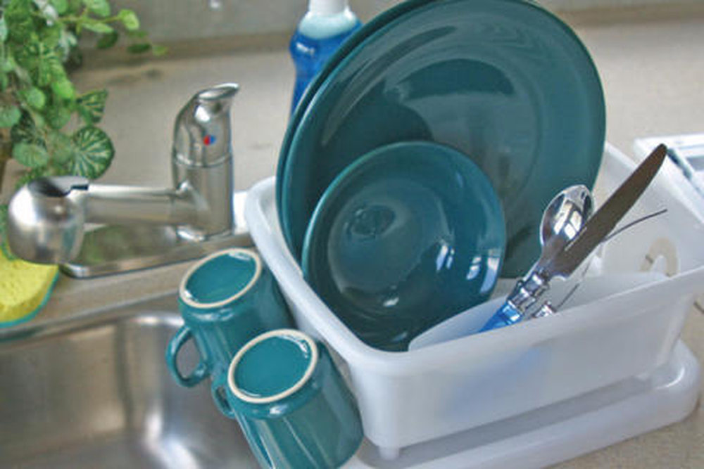 La limpieza del sarro es esencial para mantener una cocina en condiciones.