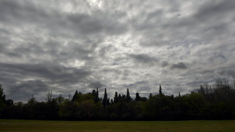 Día de la primaveraCasi nadie en el Parque San Martín, para el día del estudiante.Foto: Orlando Pelichotti / Los Andes