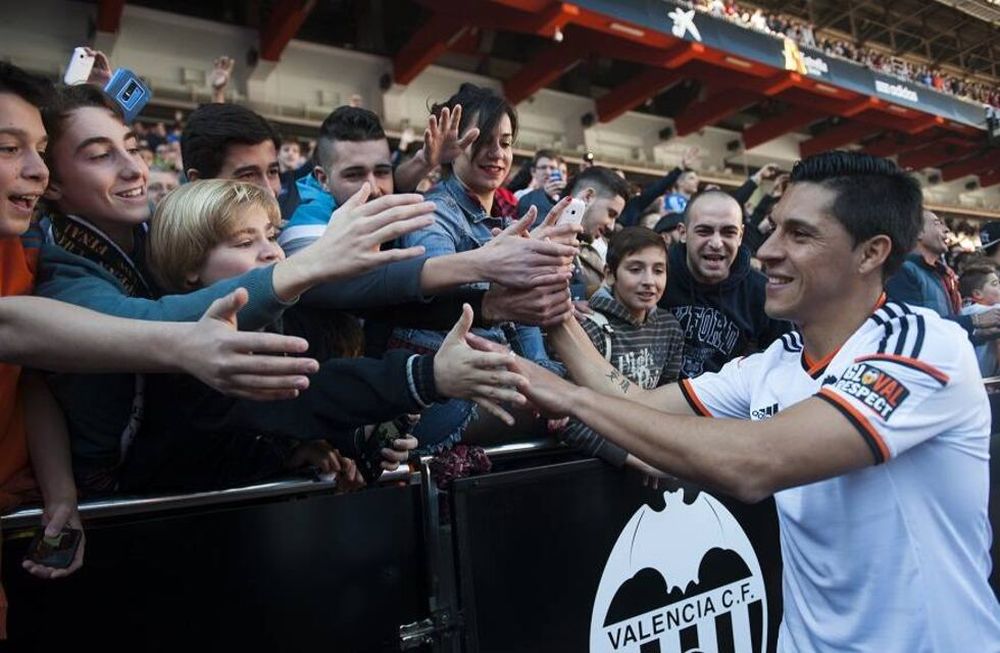 Enzo Pérez podría debutar con el Valencia este domingo ante Real Madrid