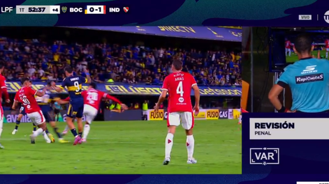 El penal vía VAR para Boca que desató bronca de Independiente de Avellaneda